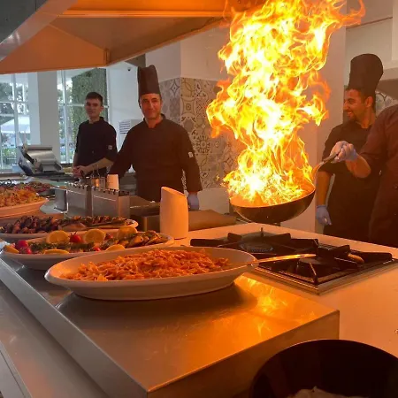 Готель Bavaro 4*